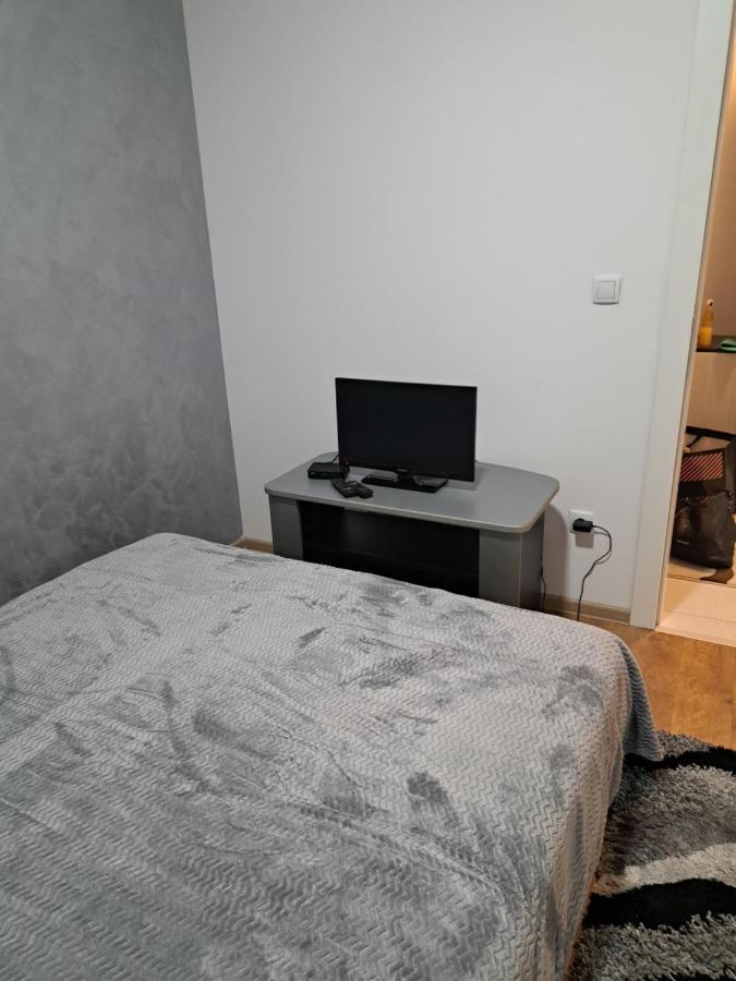 Apartman Sara 2 Belgrado Exterior foto