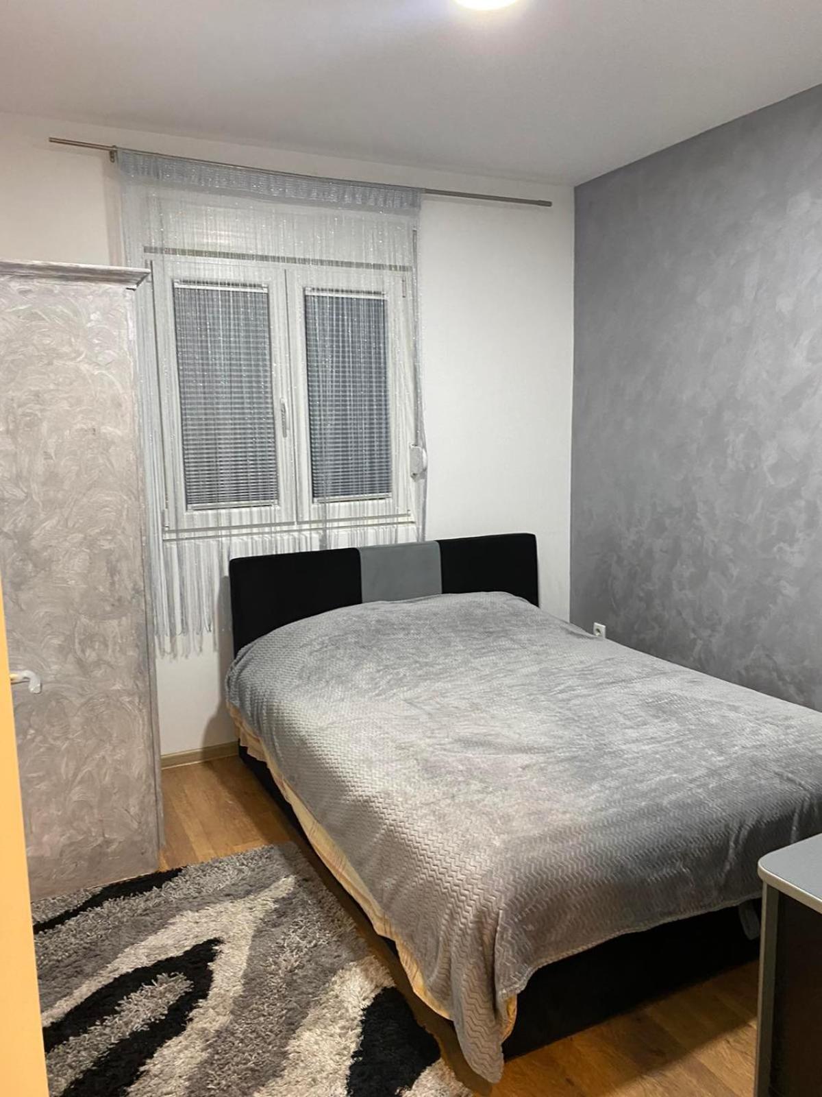 Apartman Sara 2 Belgrado Exterior foto