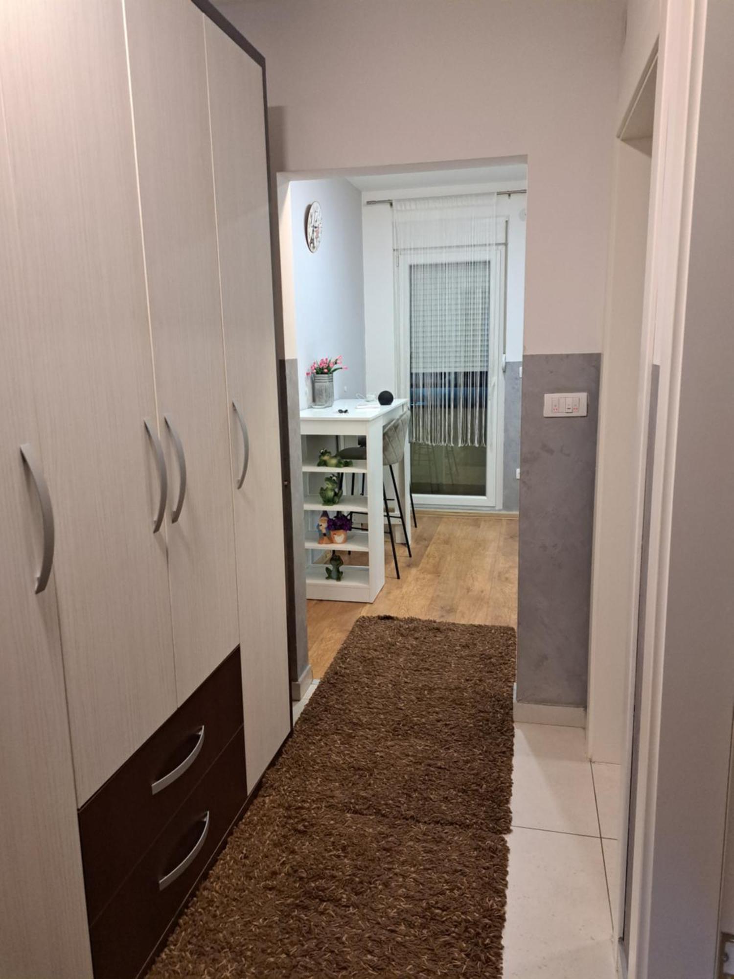 Apartman Sara 2 Belgrado Exterior foto